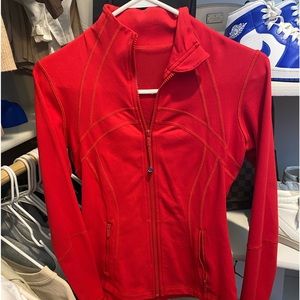 LULULEMON RED DEFINE JACKET (no filter)